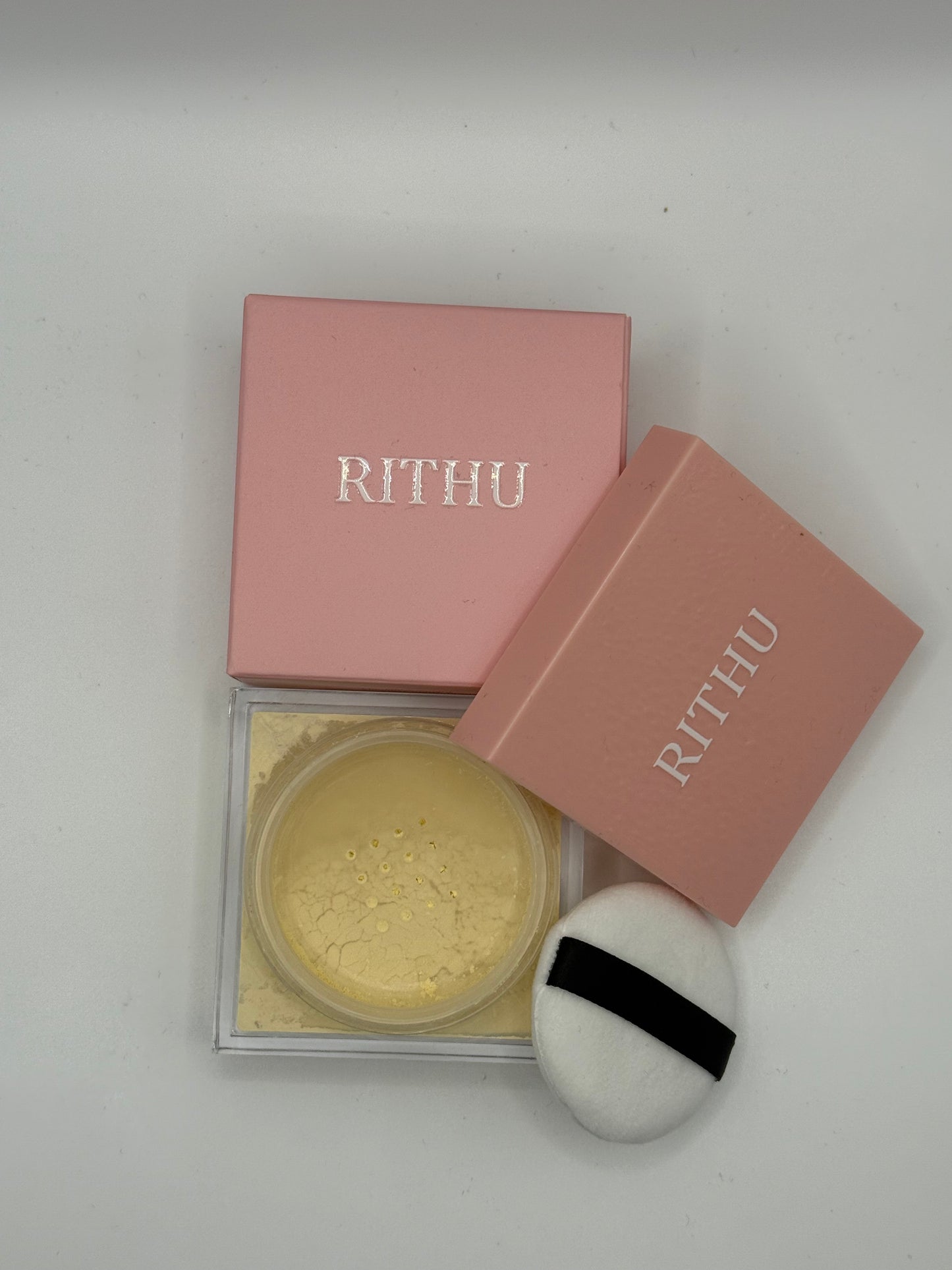 RITHU Loose Setting Powder #4 Banana Light